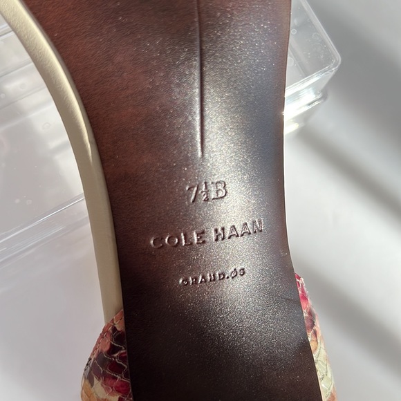 📌SOLD📌 EUC👠Cole Haan Hellen Floral Heels Grand OS SZ-7.5 - Picture 12 of 14